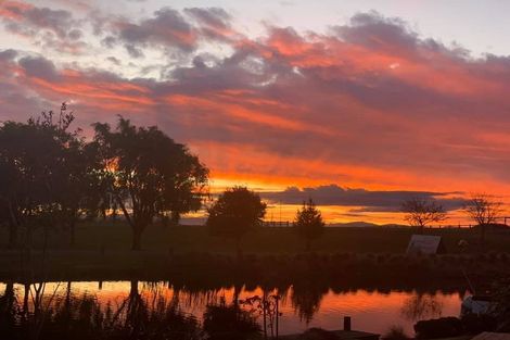 Photo of property in 137 Lake Hood Drive, Huntingdon, Ashburton, 7774