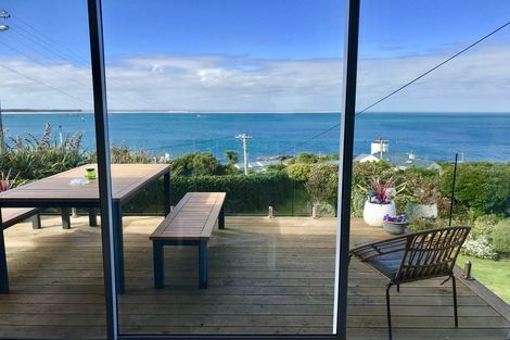 Photo of property in 16 Ward Parade, Bluff, 9814