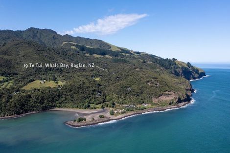 Photo of property in 19 Te Tuhi Road, Raglan, 3297
