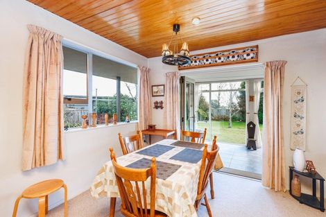 Photo of property in 879 Reid Line East, Bunnythorpe, Palmerston North, 4481