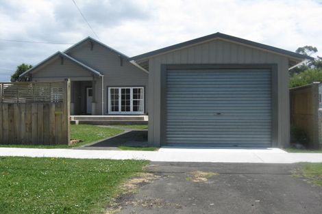 Photo of property in 19 Stewart Street, Aramoho, Whanganui, 4500
