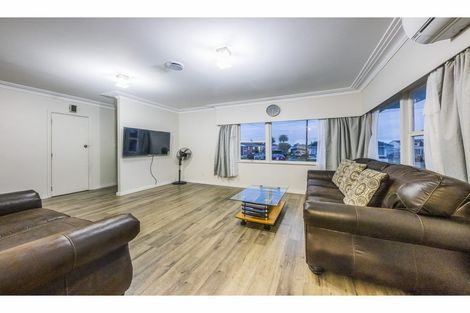 Photo of property in 38a Alexander Avenue, Papatoetoe, Auckland, 2025