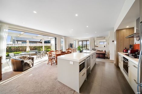 Photo of property in 10 Ruby Ridge, Wanaka, 9305