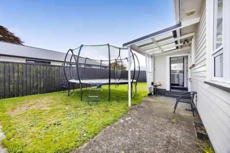 Photo of property in 28 Celia Street, Stratford, 4332