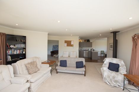 Photo of property in 33 D'archiac Drive, Lake Tekapo, 7999