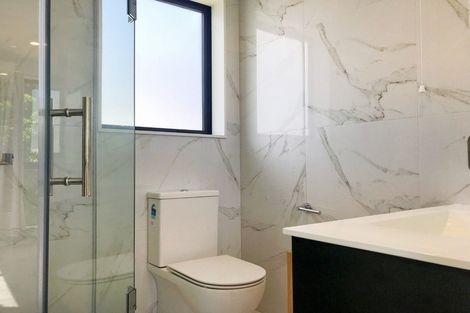 Photo of property in 3c Glennandrew Drive, Half Moon Bay, Auckland, 2012