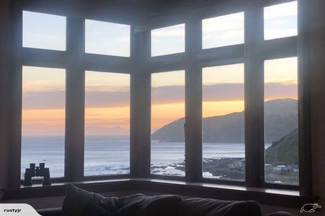 Photo of property in 155 Severn Street, Island Bay, Wellington, 6023