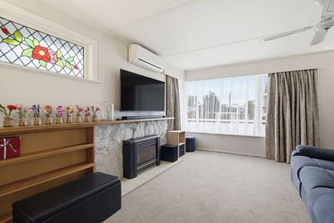 Photo of property in 32 Langley Avenue, Milson, Palmerston North, 4414