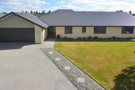 Photo of property in 6 Goldrich Grove, Netherby, Ashburton, 7700