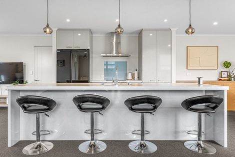 Photo of property in 6 Haymakers Crescent, Rolleston, 7614