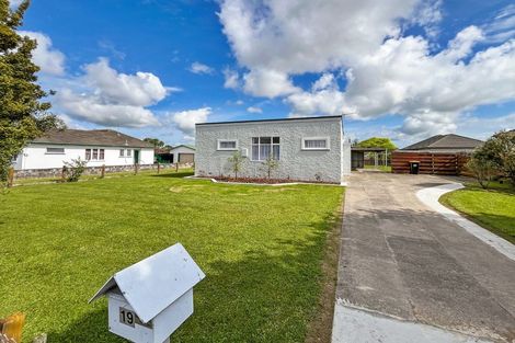 Photo of property in 19 Rata Street, Roslyn, Palmerston North, 4414