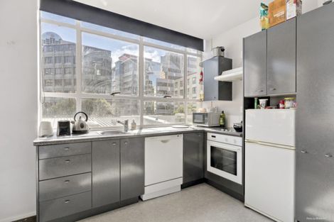 Photo of property in Hume House, 4/152 The Terrace, Wellington Central, Wellington, 6011