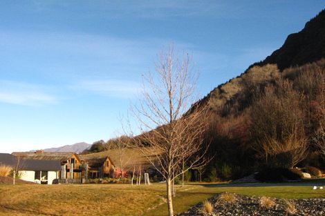 Photo of property in Butel Park, 63 Essex Avenue, Arrowtown, 9302