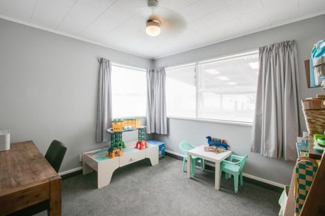 Photo of property in 4 Wynyard Crescent, Tamatea, Napier, 4112