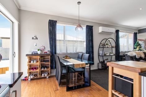 Photo of property in 10 Studholme Street, Waimate, 7924