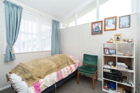 Photo of property in 6 Cricket Place, Melville, Hamilton, 3206