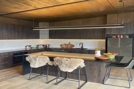 Photo of property in 22 Stackbrae Avenue, Wanaka, 9305