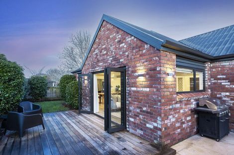 Photo of property in 54 Regency Crescent, Redwood, Christchurch, 8051