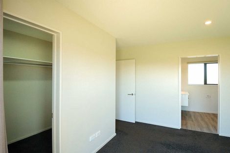 Photo of property in 17 Sequoia Way, Rangiora, 7400