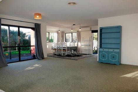 Photo of property in 15a Te Manuao Road, Otaki, 5512