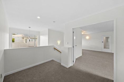 Photo of property in 7 Lewis Road, Pakuranga, Auckland, 2010