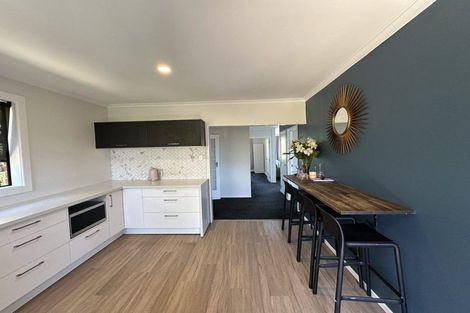 Photo of property in 8 Thomson Street, Green Island, Dunedin, 9018