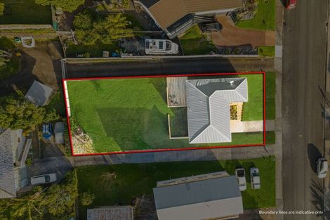 Photo of property in 56 Stott Avenue, Birkdale, Auckland, 0626
