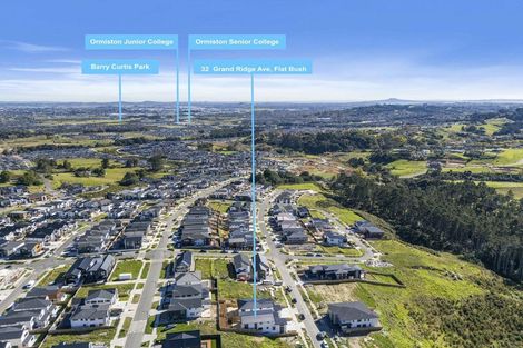 Photo of property in 32 Grand Ridge Avenue, Flat Bush, Auckland, 2019