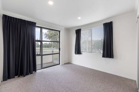 Photo of property in 8 Figaro Crescent, Takanini, 2112