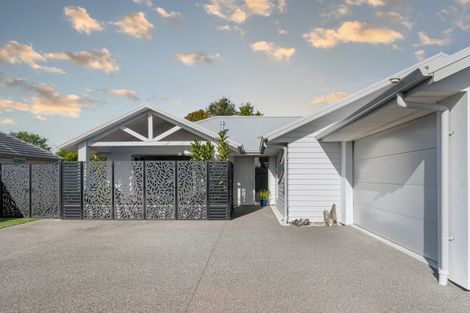 Photo of property in 8 Applin Lane, Pyes Pa, Tauranga, 3112