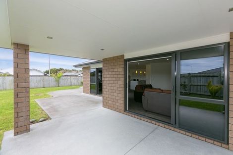 Photo of property in 1 Rawiri Drive, Bell Block, New Plymouth, 4312