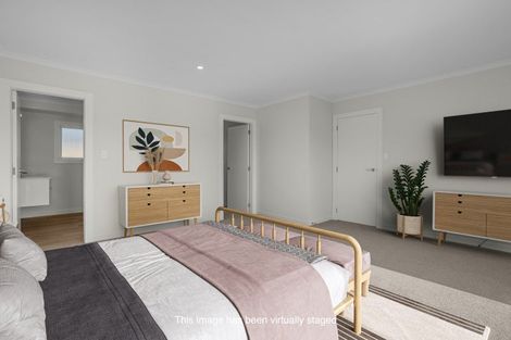 Photo of property in 15c Madison Street, Carterton, 5713