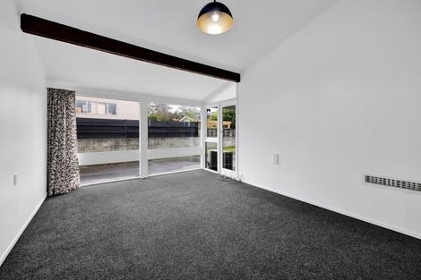 Photo of property in 6 Climie Crescent, Hawera, 4610