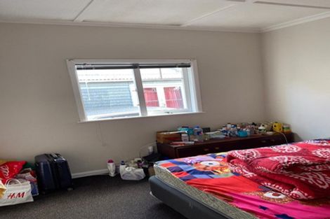 Photo of property in 2a Sturdee Road, Manurewa, Auckland, 2102