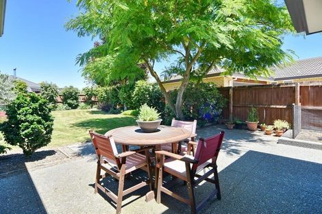 Photo of property in 6 Melford Close, Rangiora, 7400