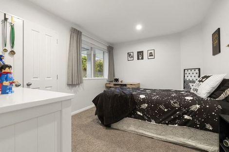 Photo of property in 48 Greenhithe Road, Greenhithe, Auckland, 0632