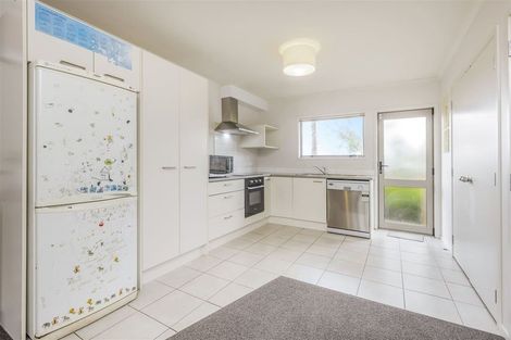 Photo of property in 18/94 Glengarry Road, Glen Eden, Auckland, 0602