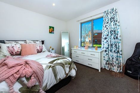 Photo of property in 10 Meyer Crescent, Halswell, Christchurch, 8025