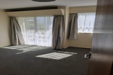 Photo of property in 5 Hawker Street, Mount Victoria, Wellington, 6011