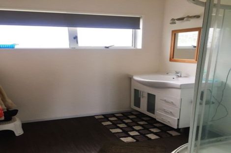 Photo of property in 35a Penryn Drive, Camborne, Porirua, 5026