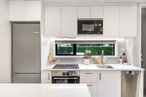 Photo of property in 4 Koro Lane, Mangere Bridge, Auckland, 2022