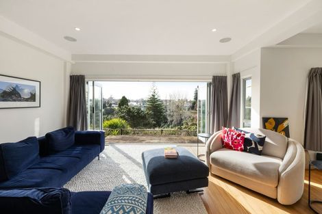 Photo of property in 12b Little London Lane, Hamilton Central, Hamilton, 3204