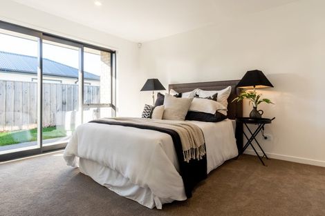 Photo of property in 2 Main North Road, Woodend, 7610