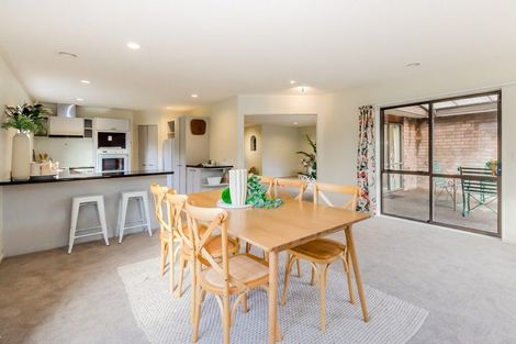 Photo of property in 12 Fox Place, Cloverlea, Palmerston North, 4412
