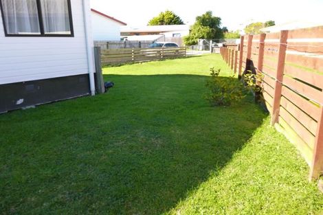 Photo of property in 43a Lyn Grove, Papamoa Beach, Papamoa, 3118