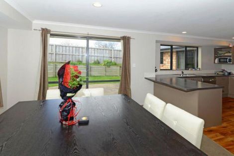 Photo of property in 7 Bishopsworth Way, Huntington, Hamilton, 3210