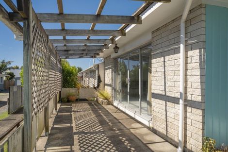 Photo of property in 11a Barrow Place, Te Puke, 3119