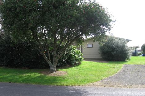 Photo of property in 7b Dawn Avenue, Hahei, Whitianga, 3591