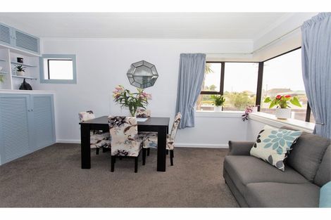 Photo of property in 73 Hargood Street, Woolston, Christchurch, 8062