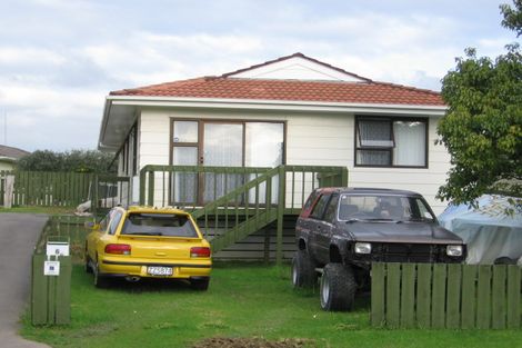 Photo of property in 6a Amethyst Place, Wiri, Auckland, 2104